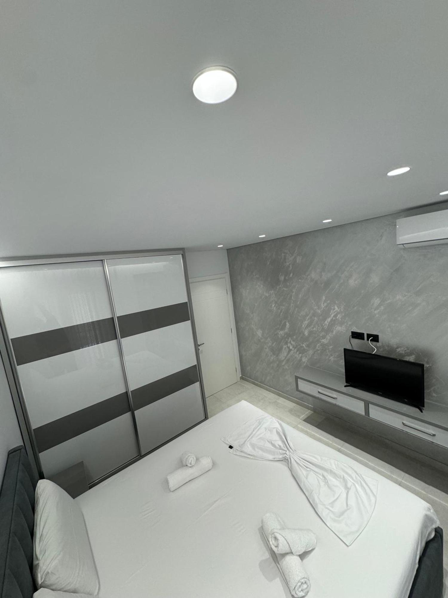 Alpha Lux Apartment Saranda Zewnętrze zdjęcie