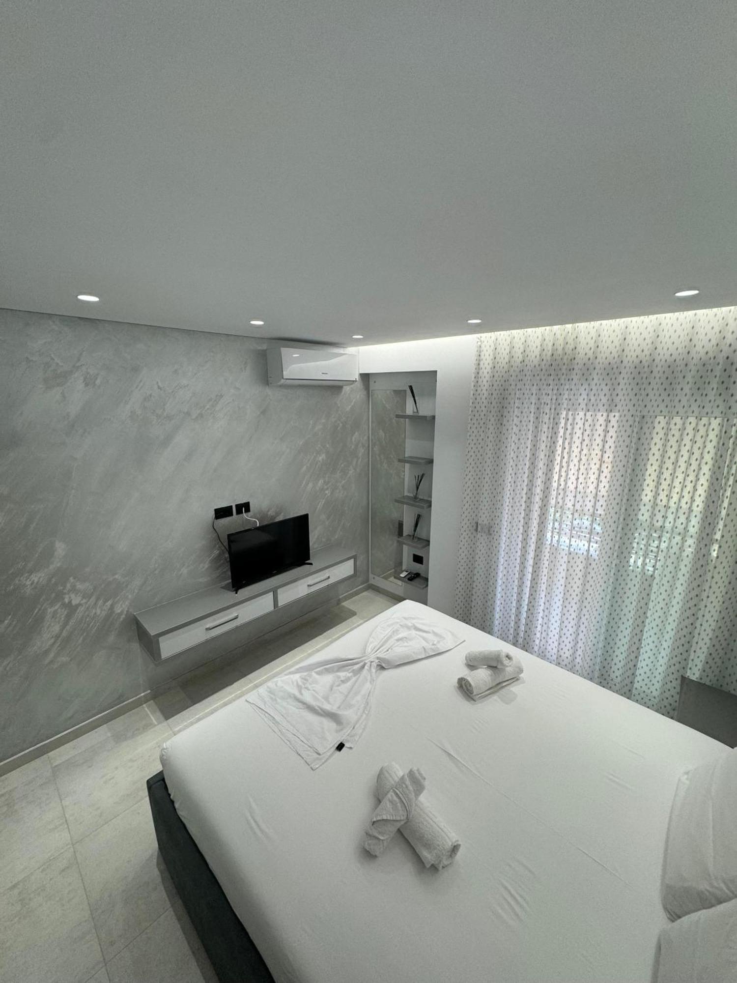 Alpha Lux Apartment Saranda Zewnętrze zdjęcie